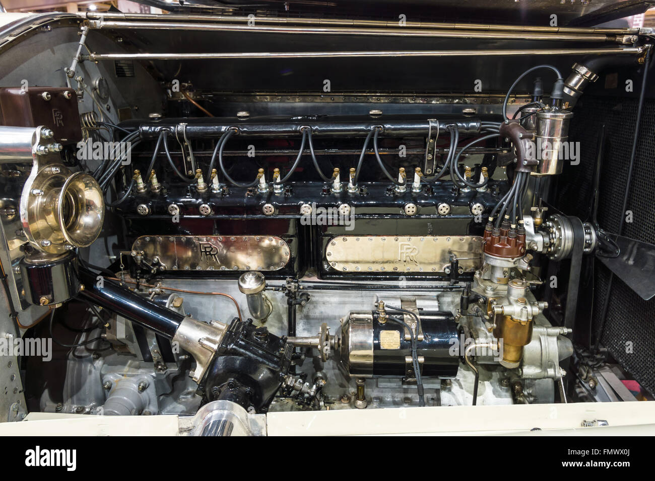 The six-cylinder engine of the luxury car Rolls-Royce Phantom I Boat-tail  Tourer, 1928 Stock Photo - Alamy