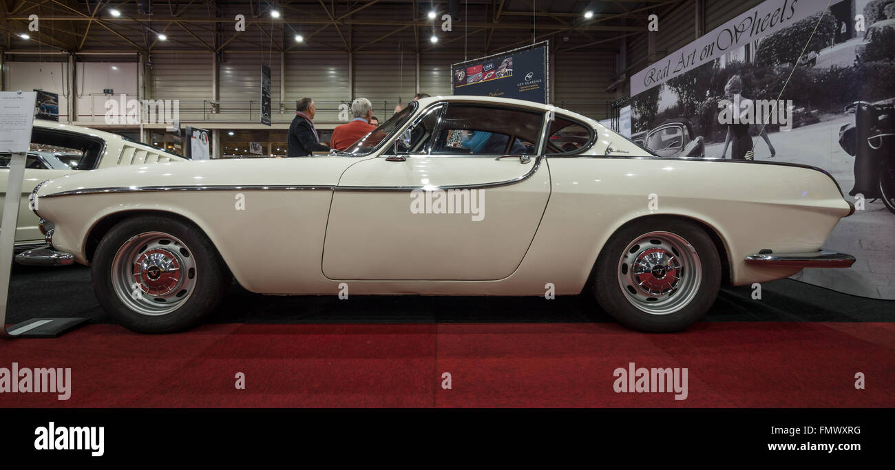 Sports car Volvo P1800, 1964 Stock Photo Alamy