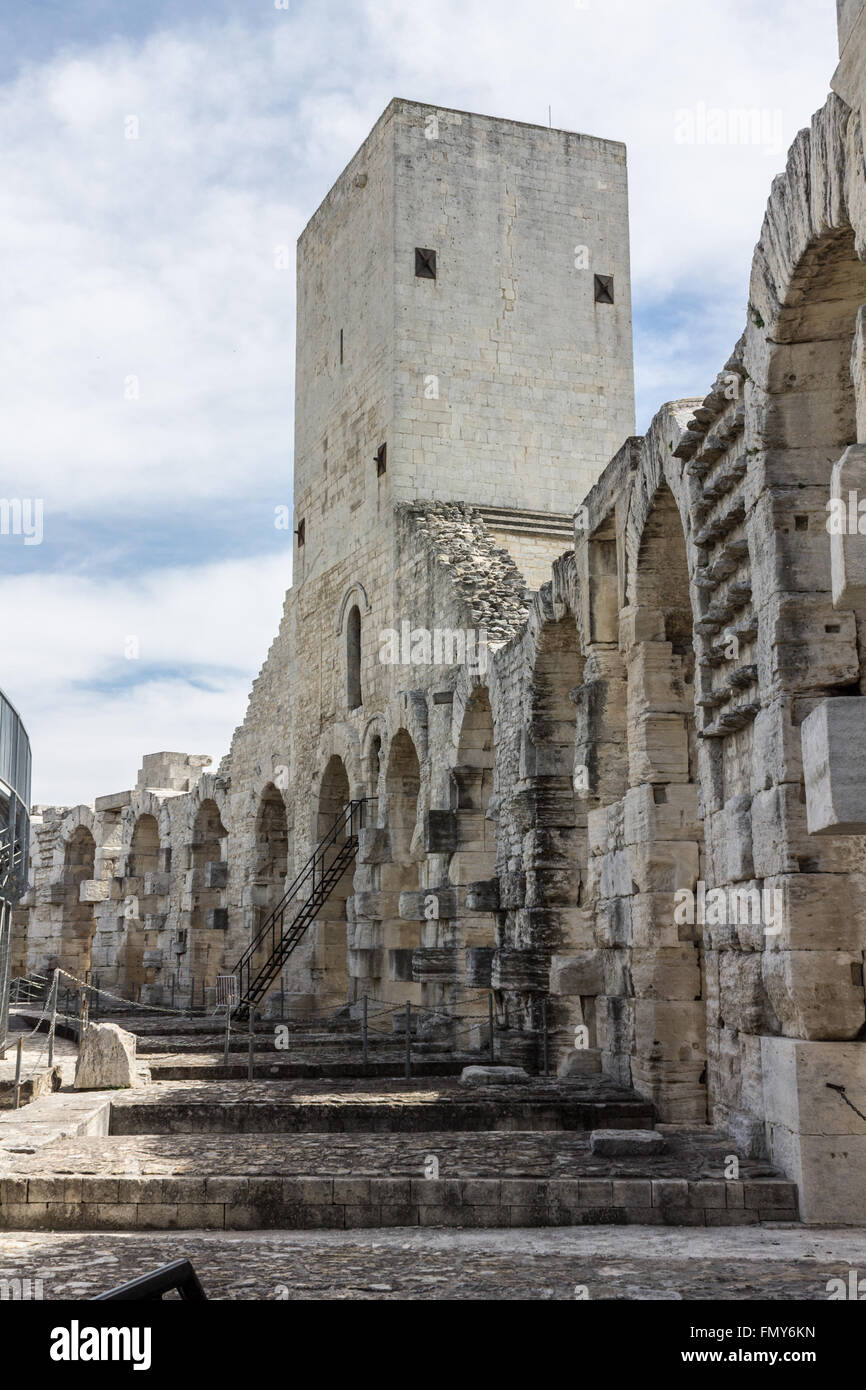 Famous arches on roman hi-res stock photography and images - Alamy