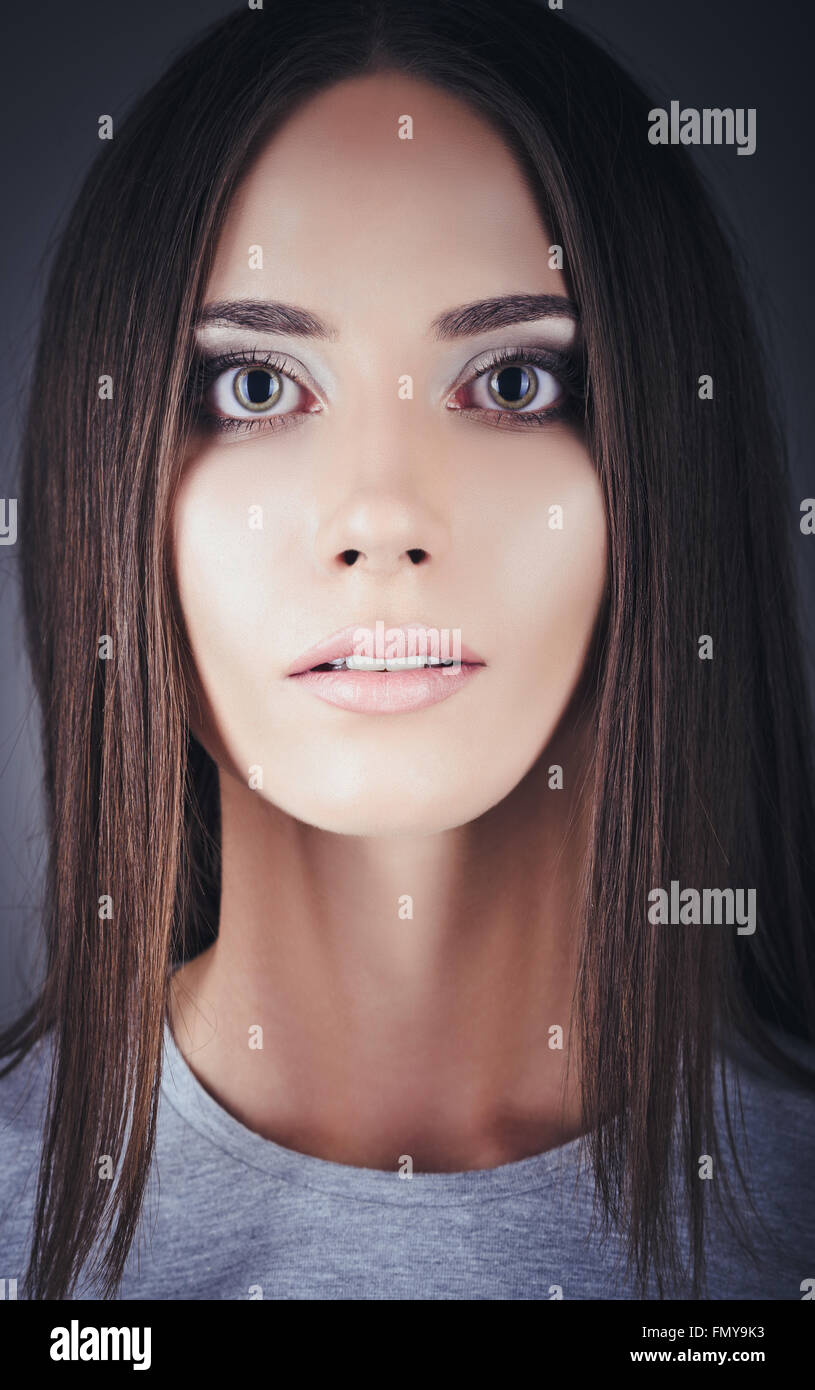 Closeup portrait of a beautiful young girl Stock Photo - Alamy