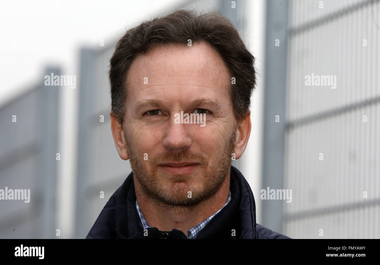 The team principal of Red Bull, British Christian Horner, seen during a training session for the upcoming Formula One season at the Circuit de Barcelona - Catalunya in Barcelona, Spain, 22 February 2016. Photo: Jens Buettner/dpa Stock Photo