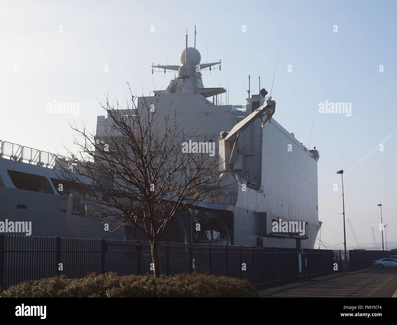 Newcastle Upon tyne, 13th March 2016, Uk weather. The 23694ton H.N.L.M.S. ''Johan De Witt'' of the Royal Netherlands Navy amphibious warship berth in the Tyne on a hazy bright day. Credit:  james walsh/Alamy Live News Stock Photo