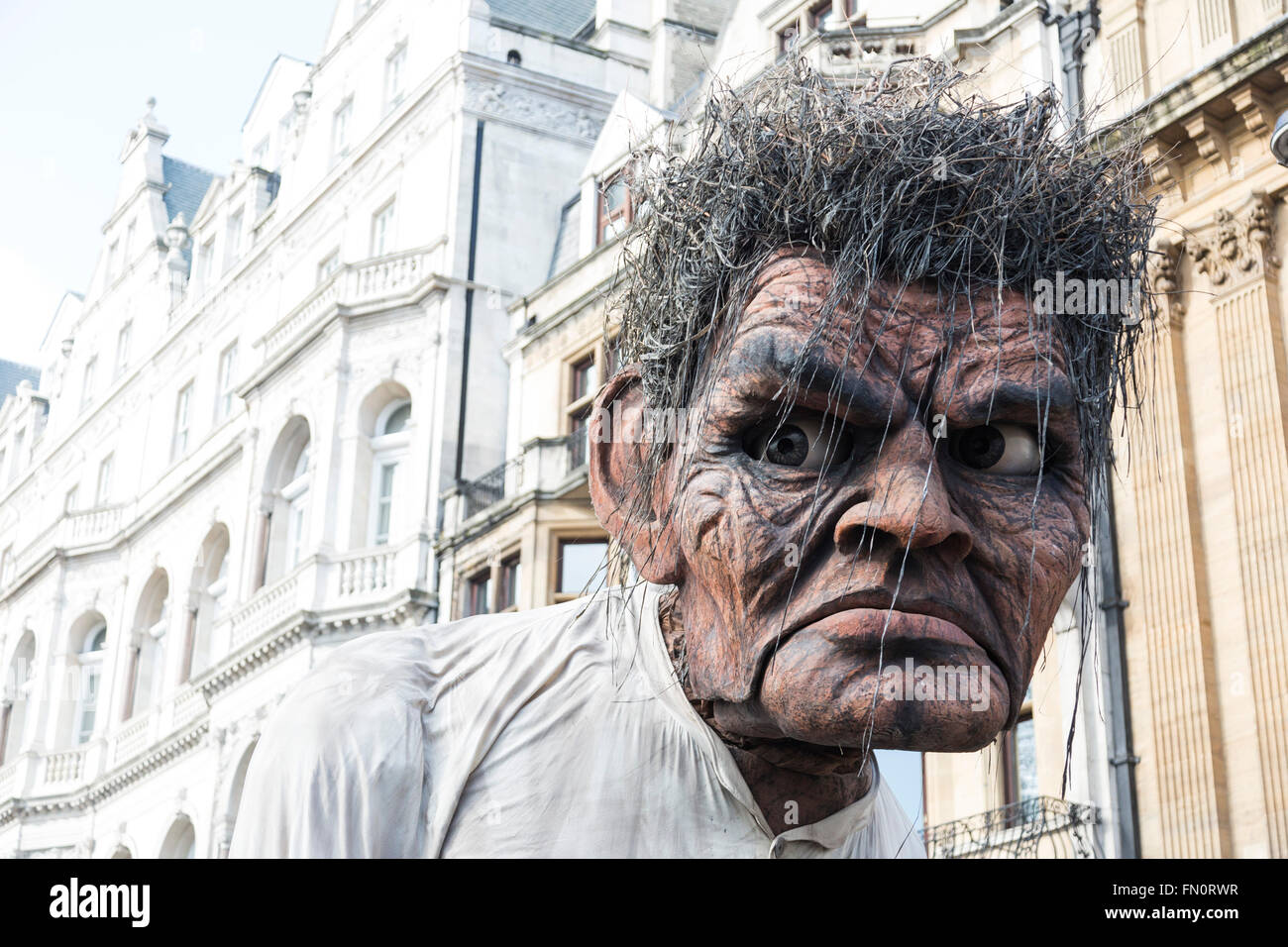 Giant puppet london hires stock photography and images Alamy