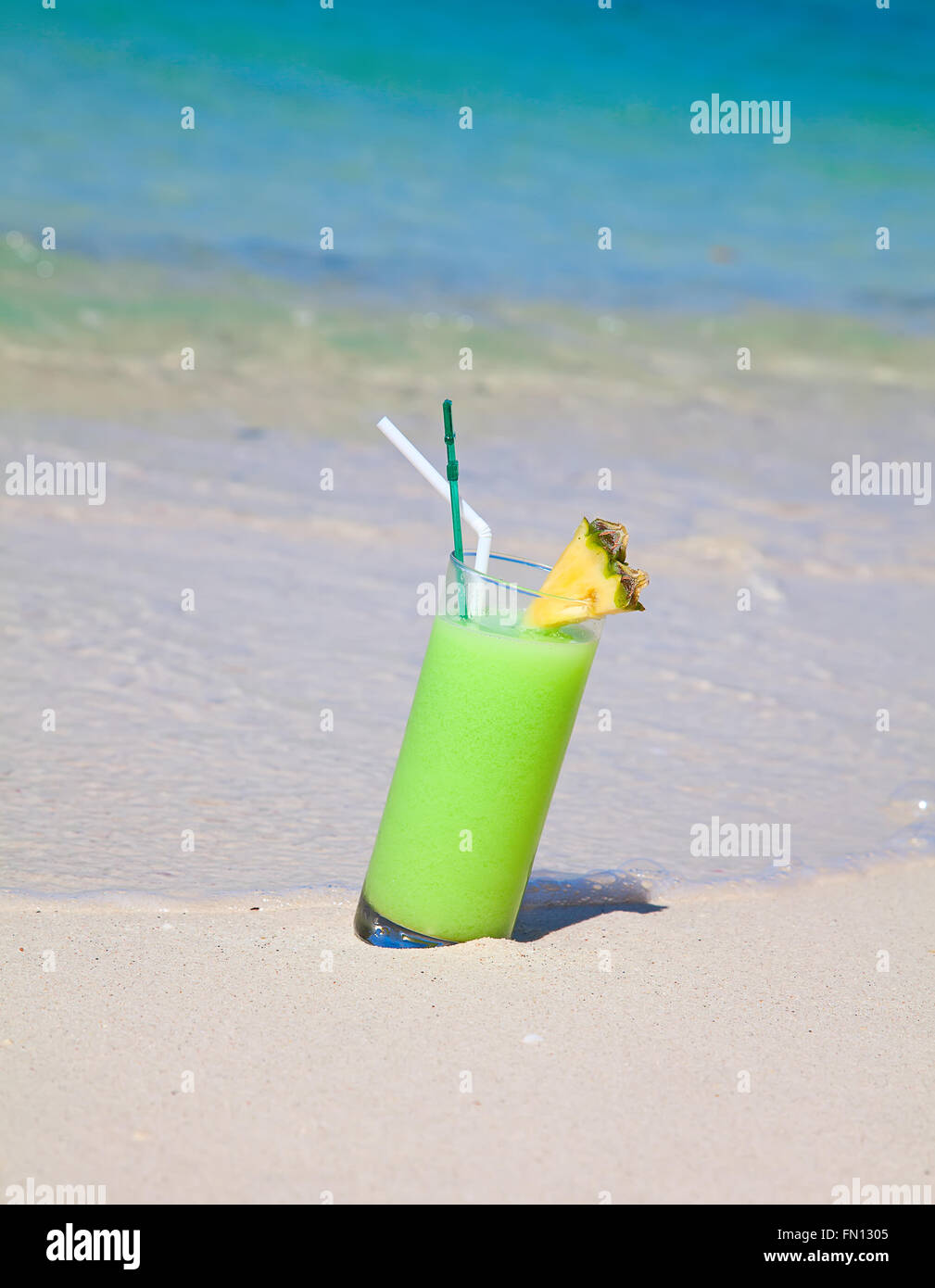 Pineapple cocktail blue lagoon hi-res stock photography and images - Alamy