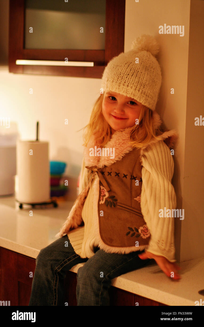 girls cream bobble hat