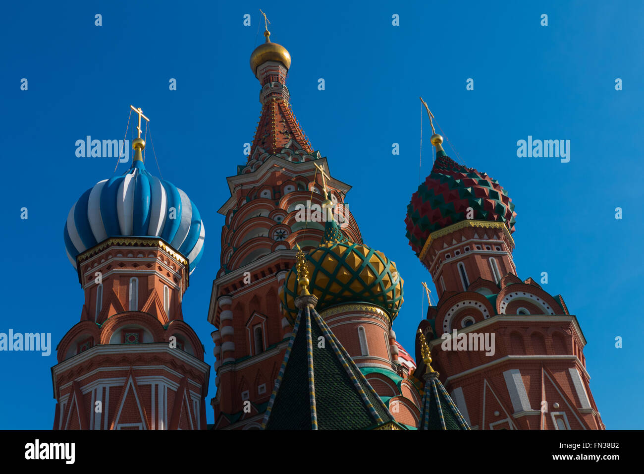 Minin and Pozharsky and temple Stock Photo - Alamy