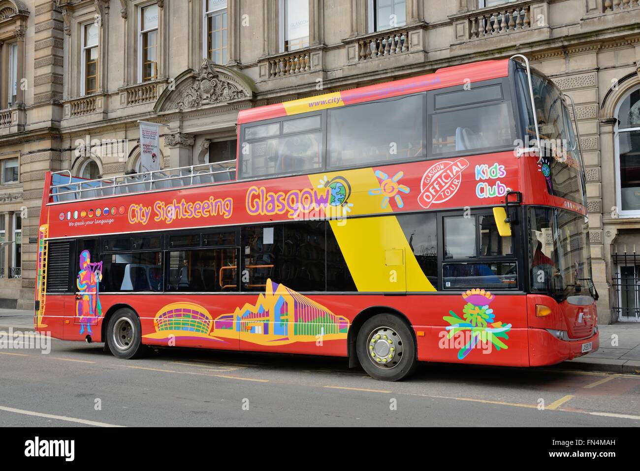 Glasgow city sightseeing tour bus in George Square, Glasgow, Scotland, UK Stock Photo