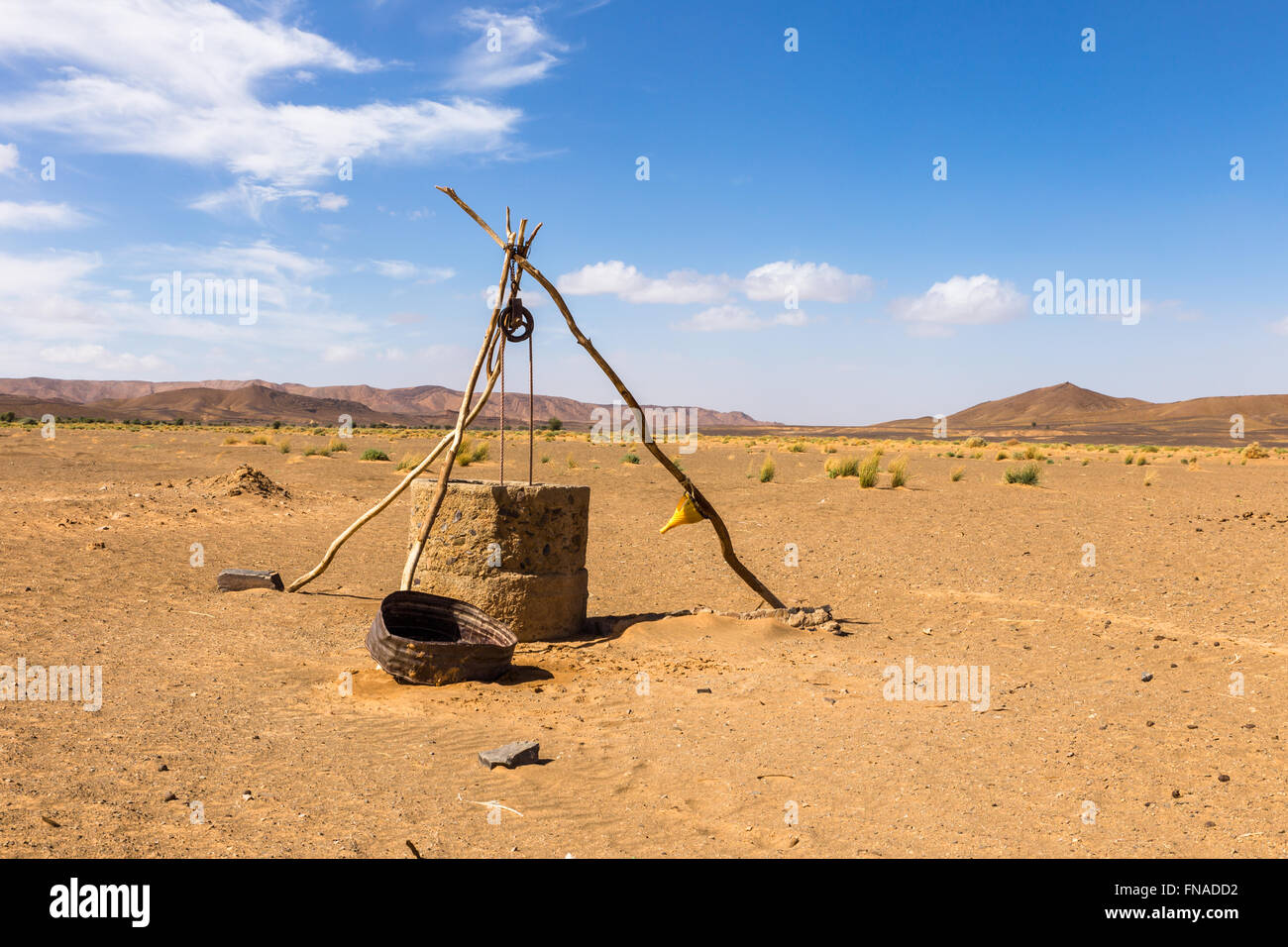 water well in Sahara desert Stock Photo Alamy