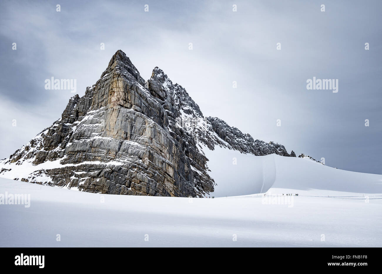 Dachstein glacier hi-res stock photography and images - Alamy