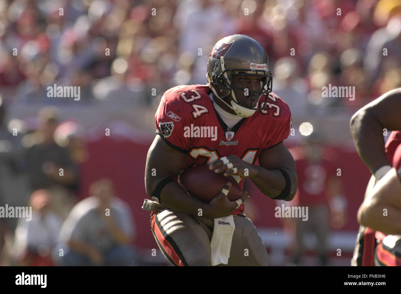 Lot Detail - 10/25/2009 Earnest Graham Tampa Bay Buccaneers Game