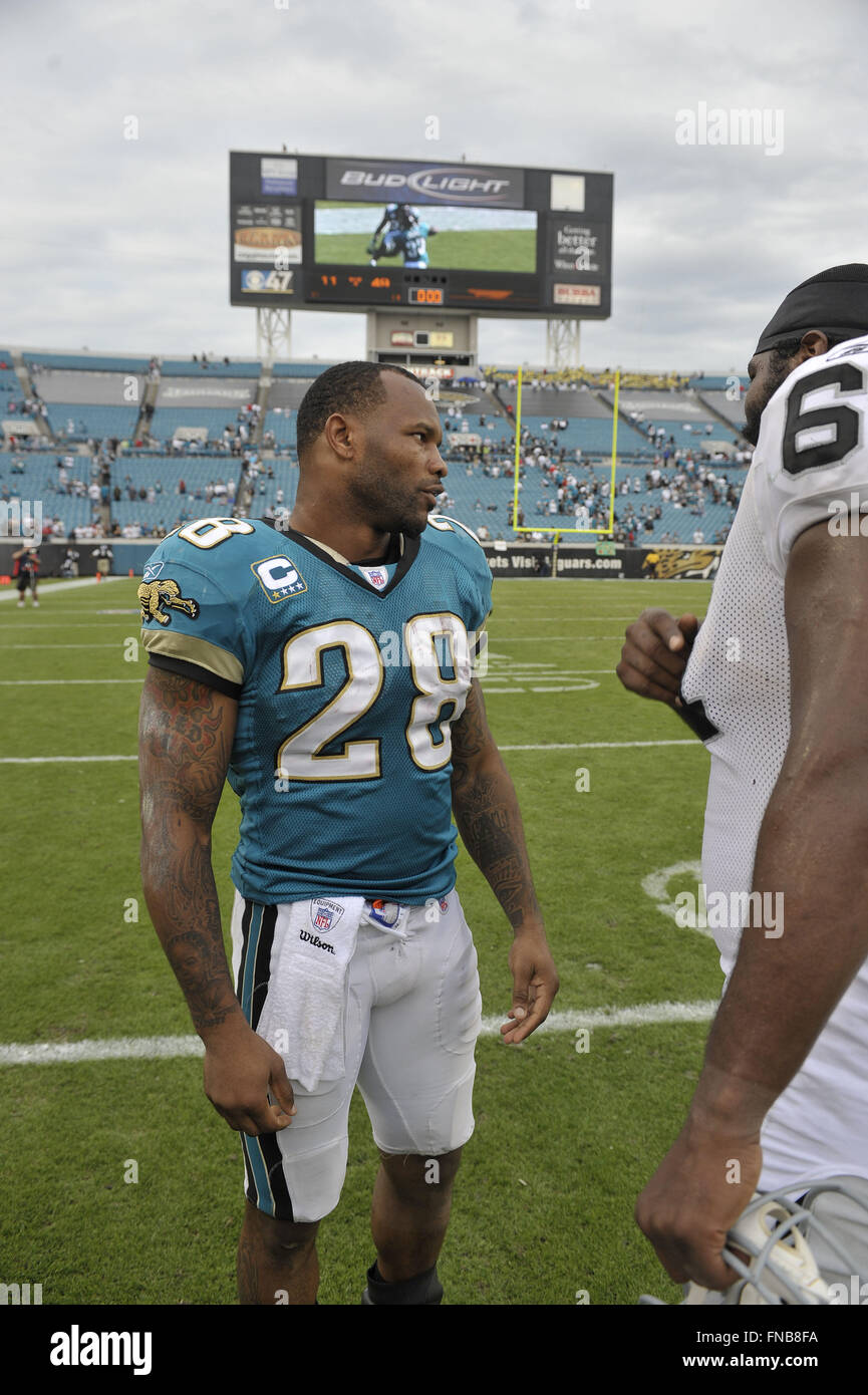 Jacksonville, Florida, USA. 23rd Dec, 2007. Jacksonville Jaguars running  back Fred Taylor (28) during the Jags 49-11 win over the Oakland Raiders at  Jacksonville Municipal Stadium on Dec. 23, 2007 in Jacksonville