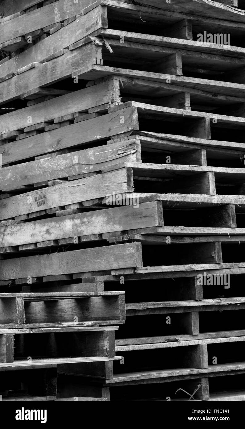 Texture rusty iron pole background Black and White Stock Photos ...