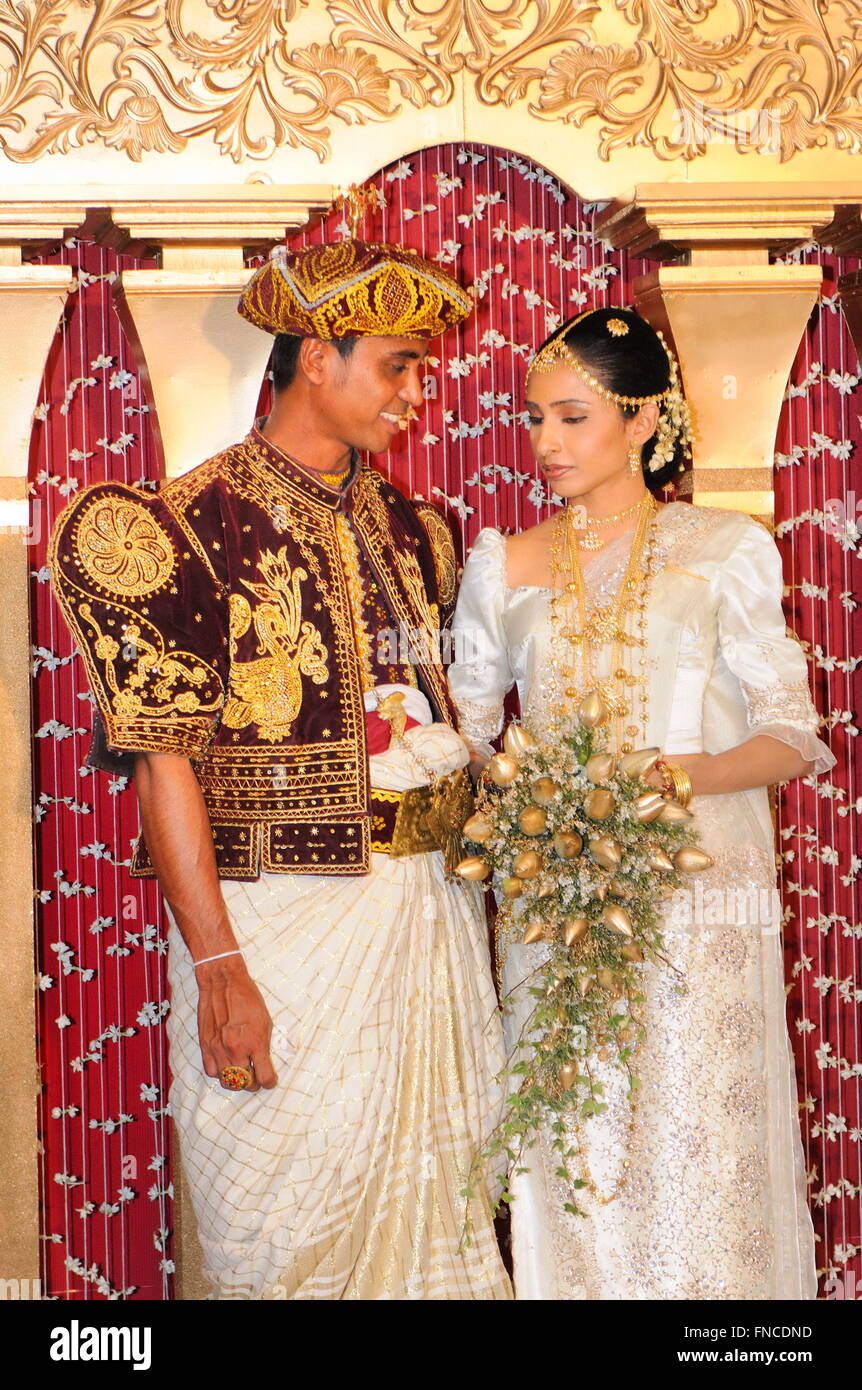 Wedding, Kandy, Sri Lanka Stock Photo - Alamy