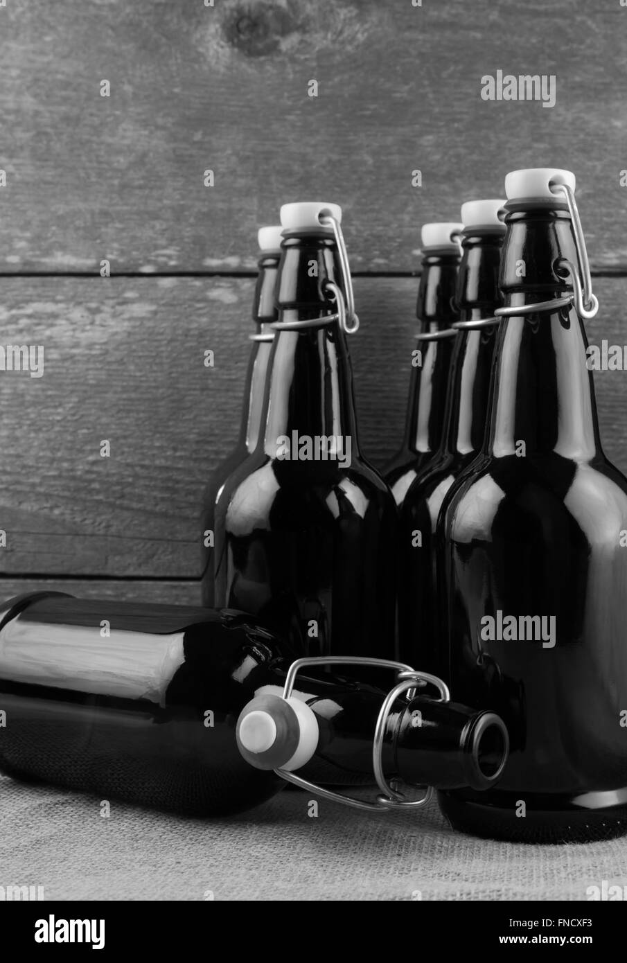 home brew easy cap beer bottles Stock Photo Alamy