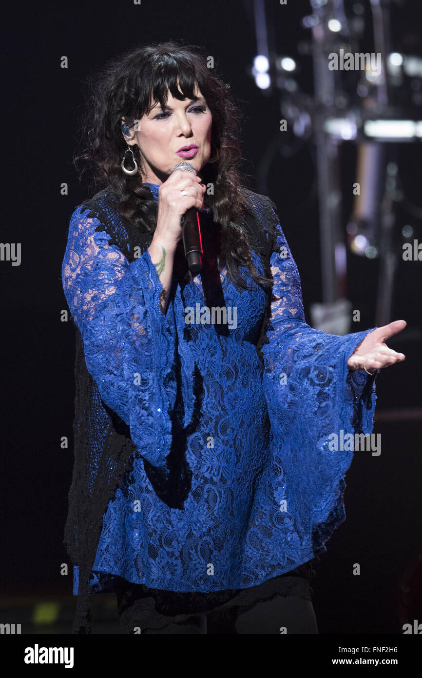 Calgary, AB, Canada. 14th Mar, 2016. ANN WILSON of the rock band 'Heart''  performing in Calgary. Credit: Baden Roth/ZUMA Wire/Alamy Live News Stock  Photo - Alamy