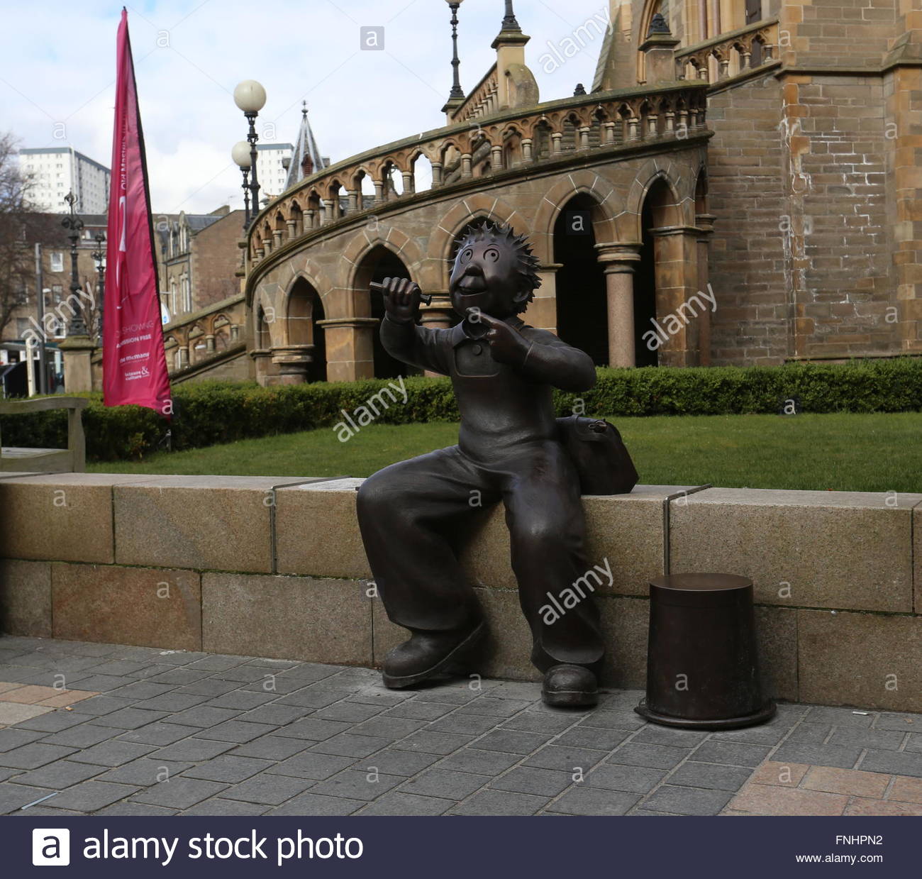 Oor Wullie Statue Dundee Stock Photos & Oor Wullie Statue Dundee Stock