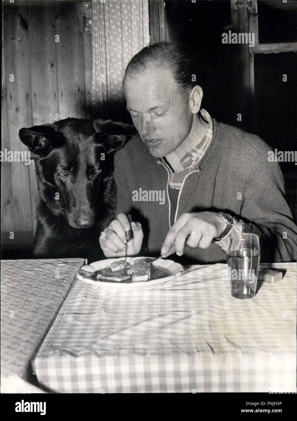 Extra ration hi-res stock photography and images - Alamy