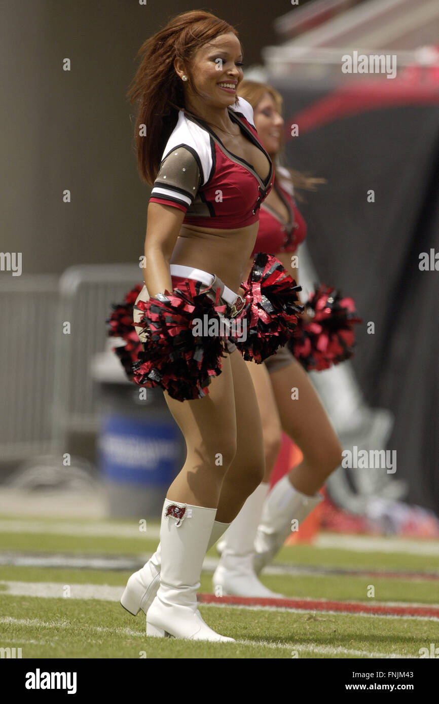 Tampa, Florida, USA. 10th Sep, 2006. Sept. 10, 2006; Tampa, FL, USA; Tampa Bay Buccaneers cheerleaders perform during the Bucs game against the Baltimore Ravens at Raymond James Stadium. ZUMA Press/Scott A. Miller © Scott A. Miller/ZUMA Wire/Alamy Live News Stock Photo