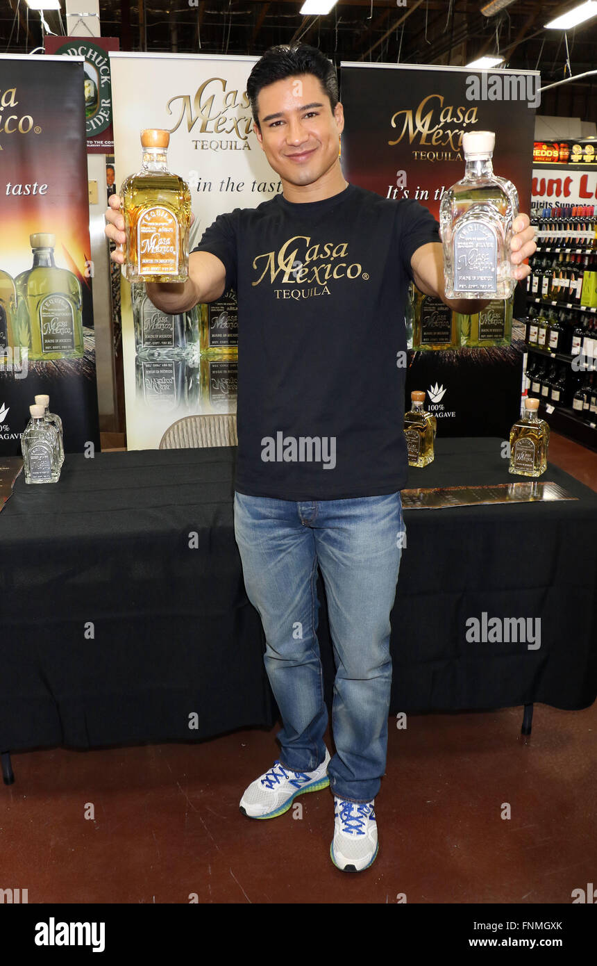 Mario Lopez signs bottles of Casa Mexico Tequila at Lee's Liquor