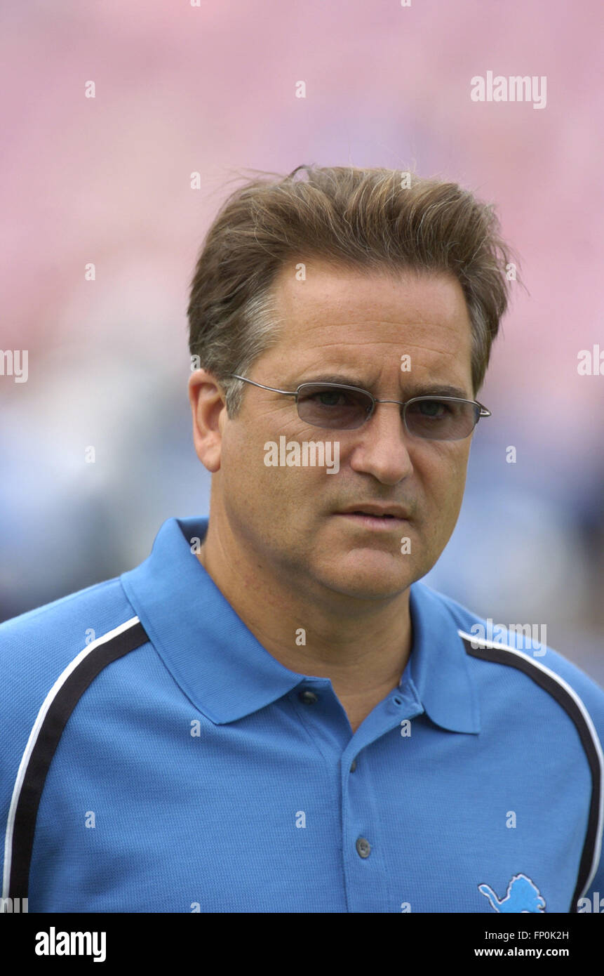 October 2, 2005 - Tampa, Florida, USA - Detroit Lions coach Steve Mariucci during the Lions game against the Tampa Bay Buccaneers at Raymond James Stadium on Oct. 2, 2005 in Tampa, Florida. (Credit Image: © Scott A. Miller via ZUMA Wire) Stock Photo