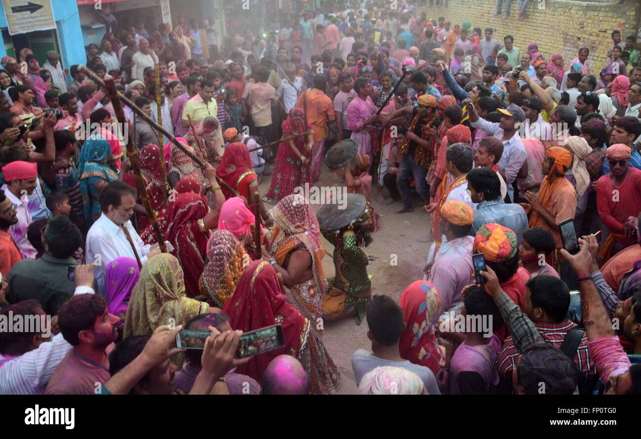 Mathura, Uttar Pradesh, India. 17th Mar, 2016. Mathura: Devotee looks Lathmaar holi at Radhe Rani Temple in Barsana, Mathura on 17-03-2016. photo by prabhat kumar verma © Prabhat Kumar Verma/ZUMA Wire/Alamy Live News Stock Photo