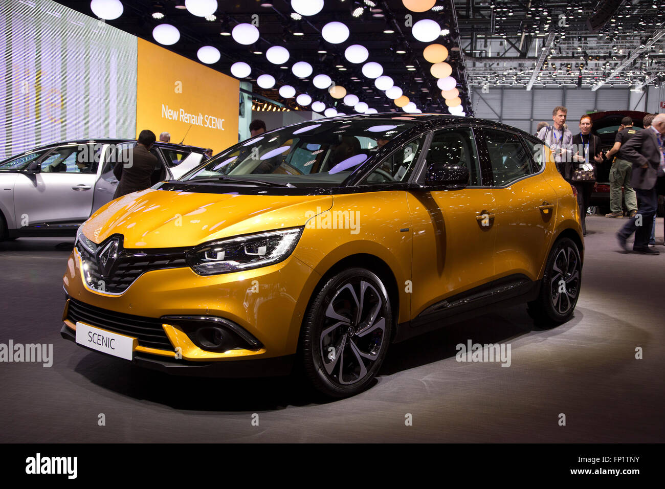 Renault scenic stock photography and images - Alamy