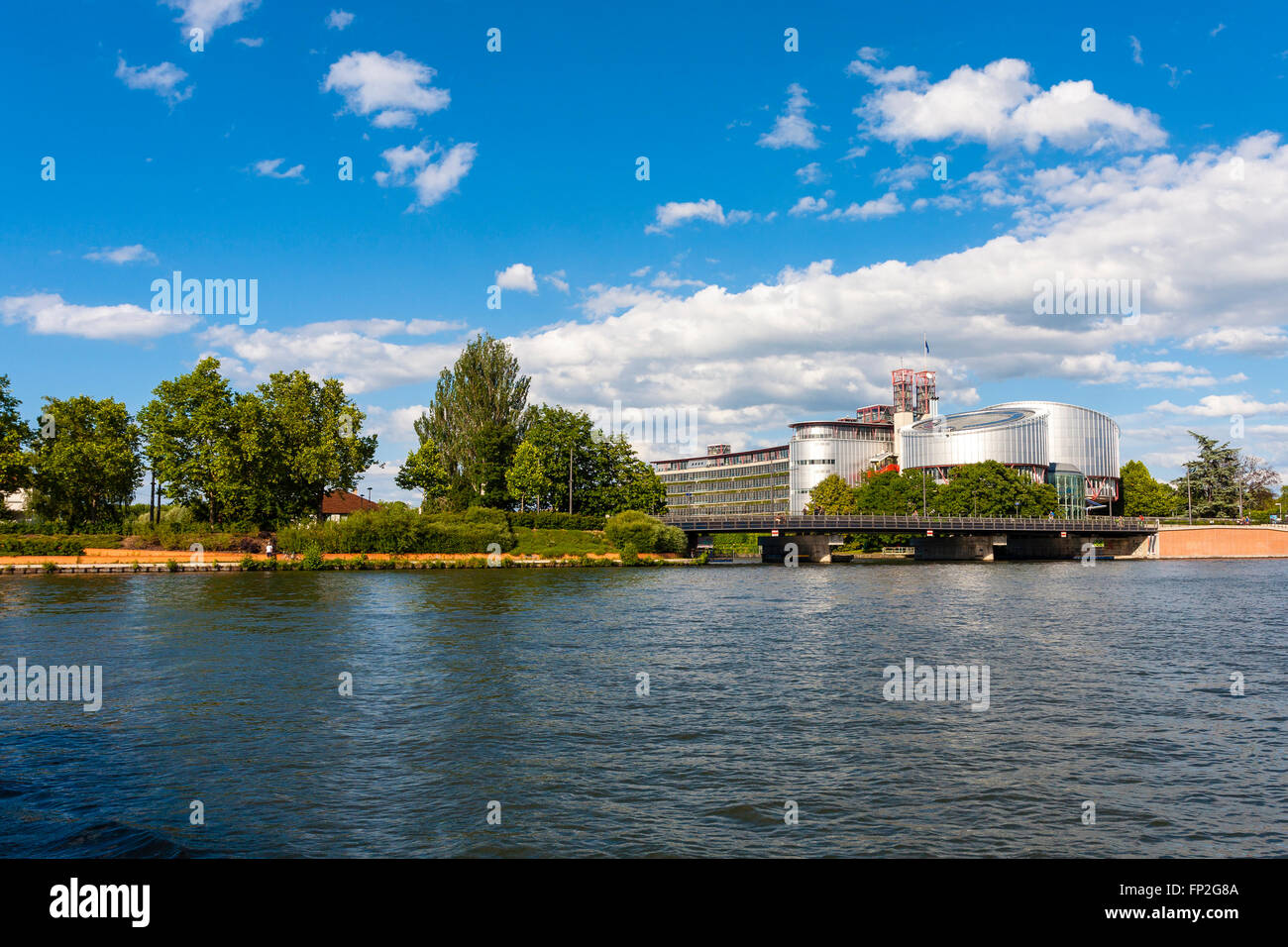 ILL RIVER AND EUROPEAN COURT FOR HUMAN RIGHTS STRASBOURG ALSACE FRANCE Stock Photo