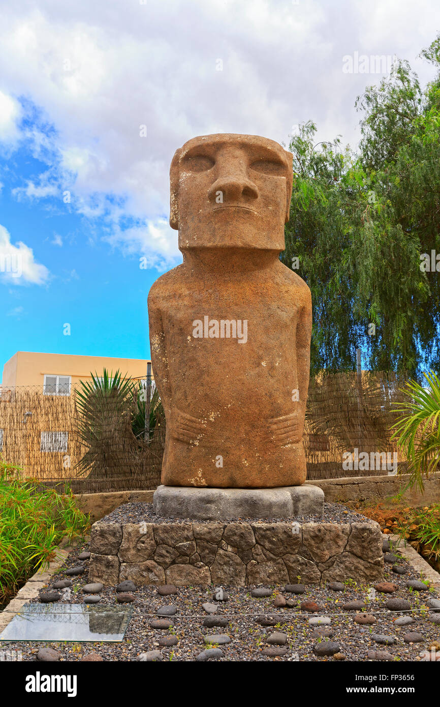 Moai sculpture, ethnographic park Pirámides de Güímar, Güímar, Santa Cruz de Tenerife, Tenerife, Spain Stock Photo