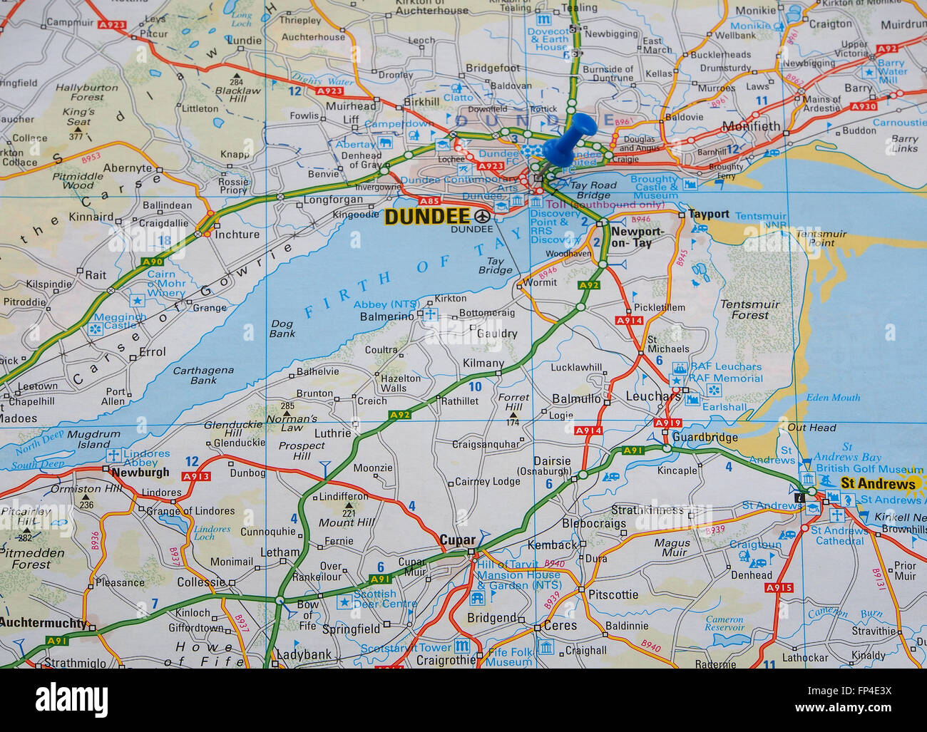 Road Map Of Scotland Showing The Dundee Area And With A Map Pin In FP4E3X 