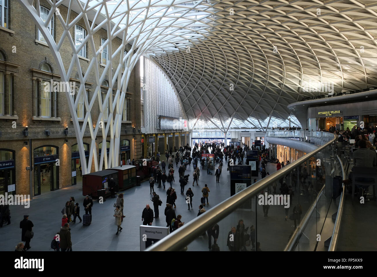 The concourse at King's Cross Railway station, London, England, UK ...