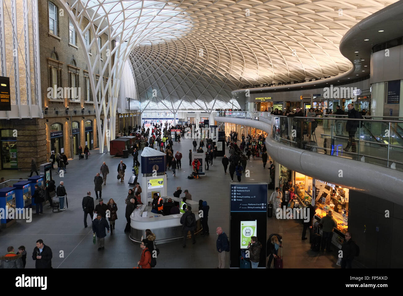 The concourse at King's Cross Railway station, London, England, UK ...