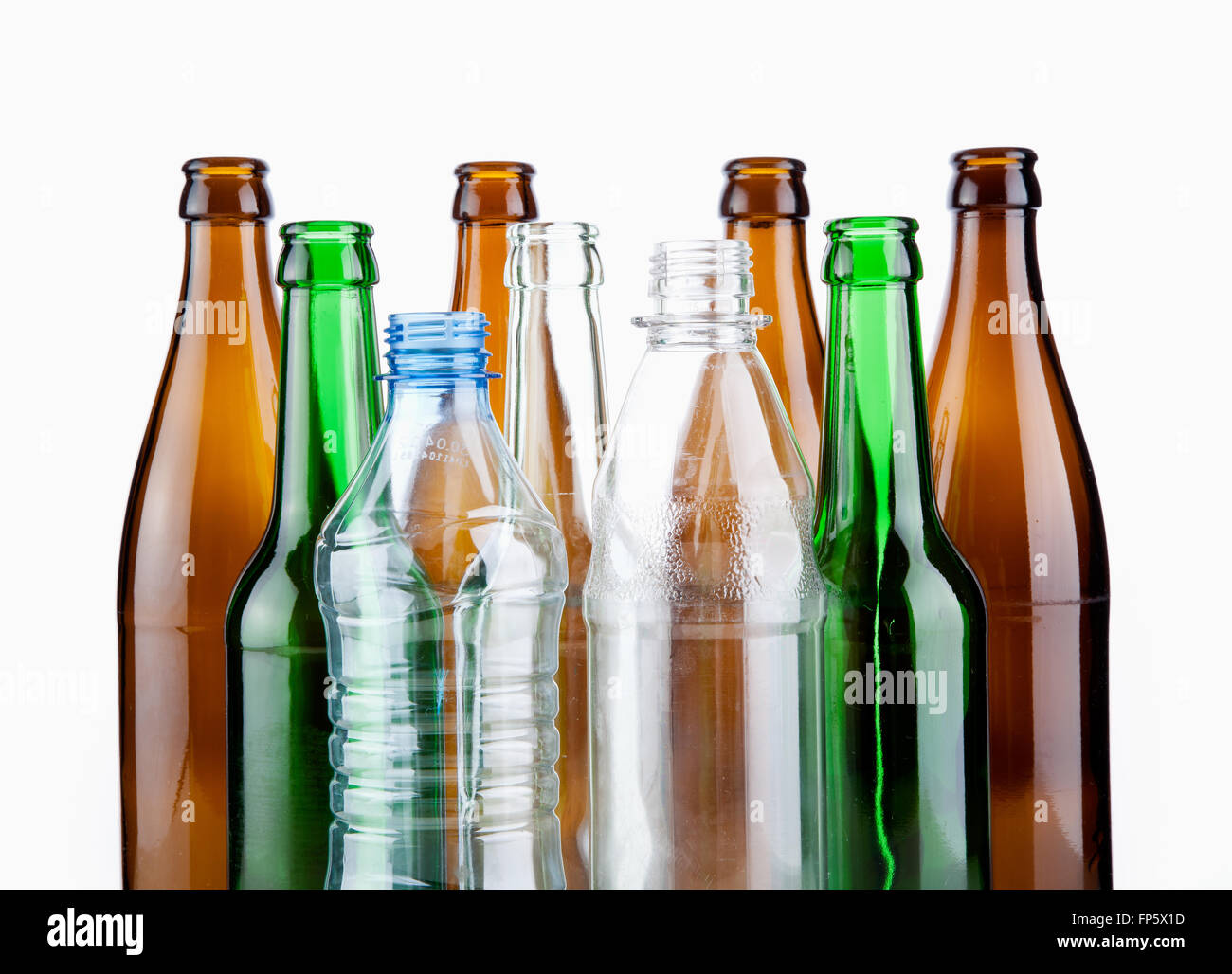 Returnable glass bottle hires stock photography and images Alamy