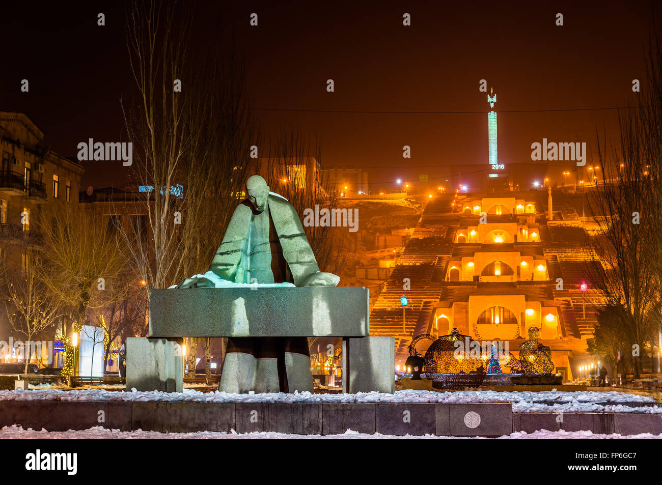 Statue of Alexander Tamanian and Cascade Alley in Yerevan Stock Photo