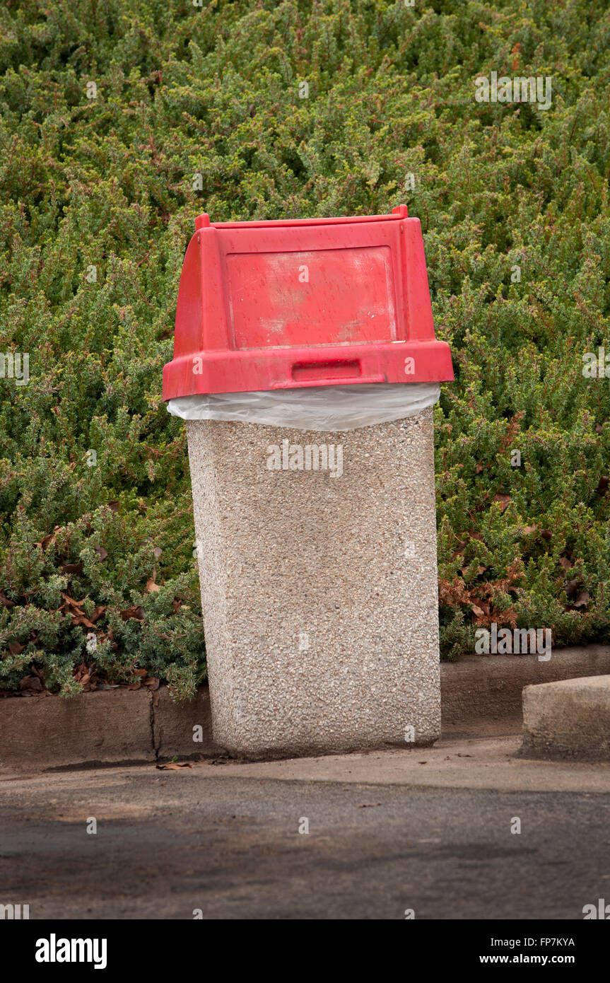Trash container hires stock photography and images Alamy