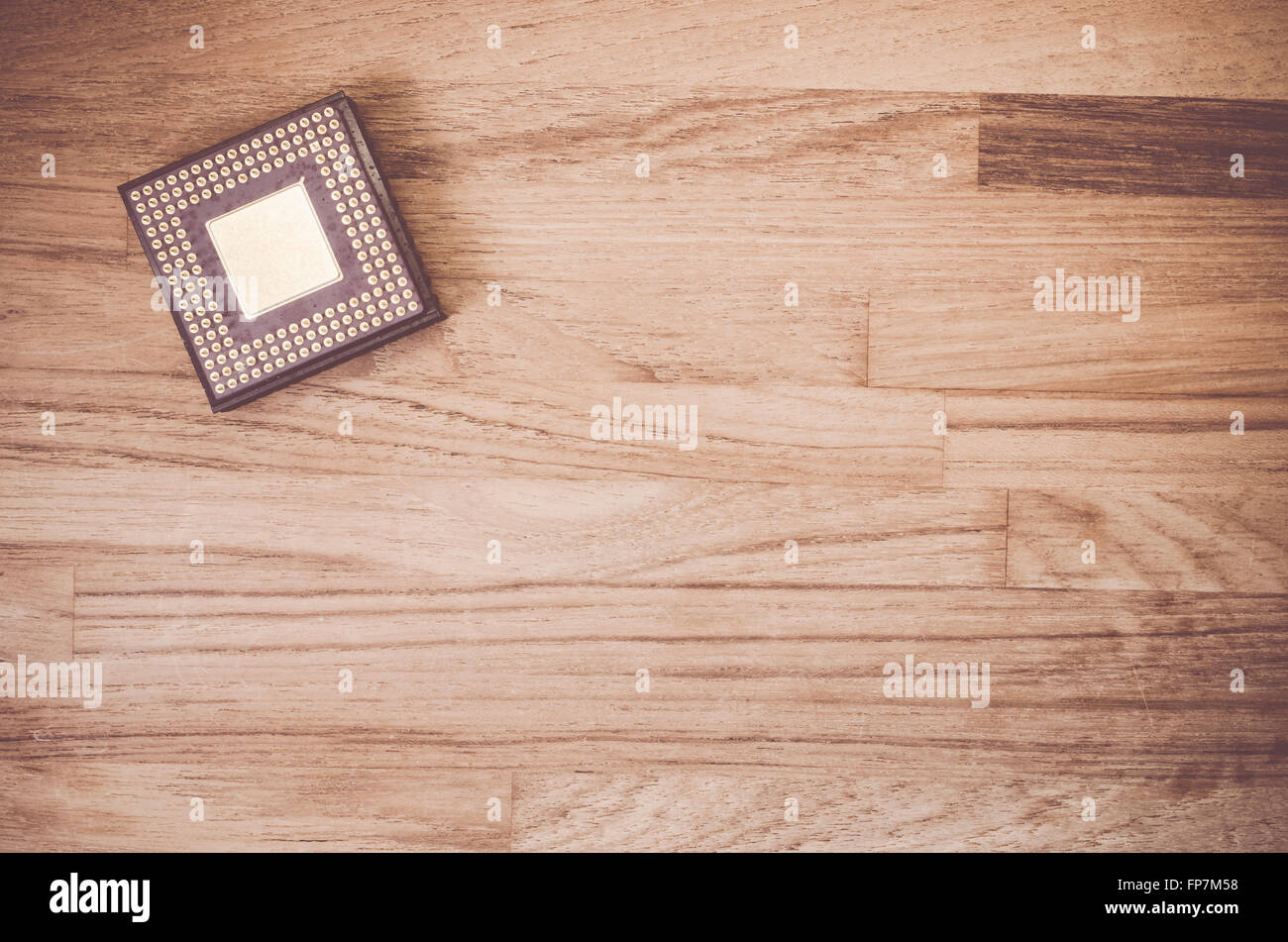 microprocessor die back side view with pins Stock Photo - Alamy