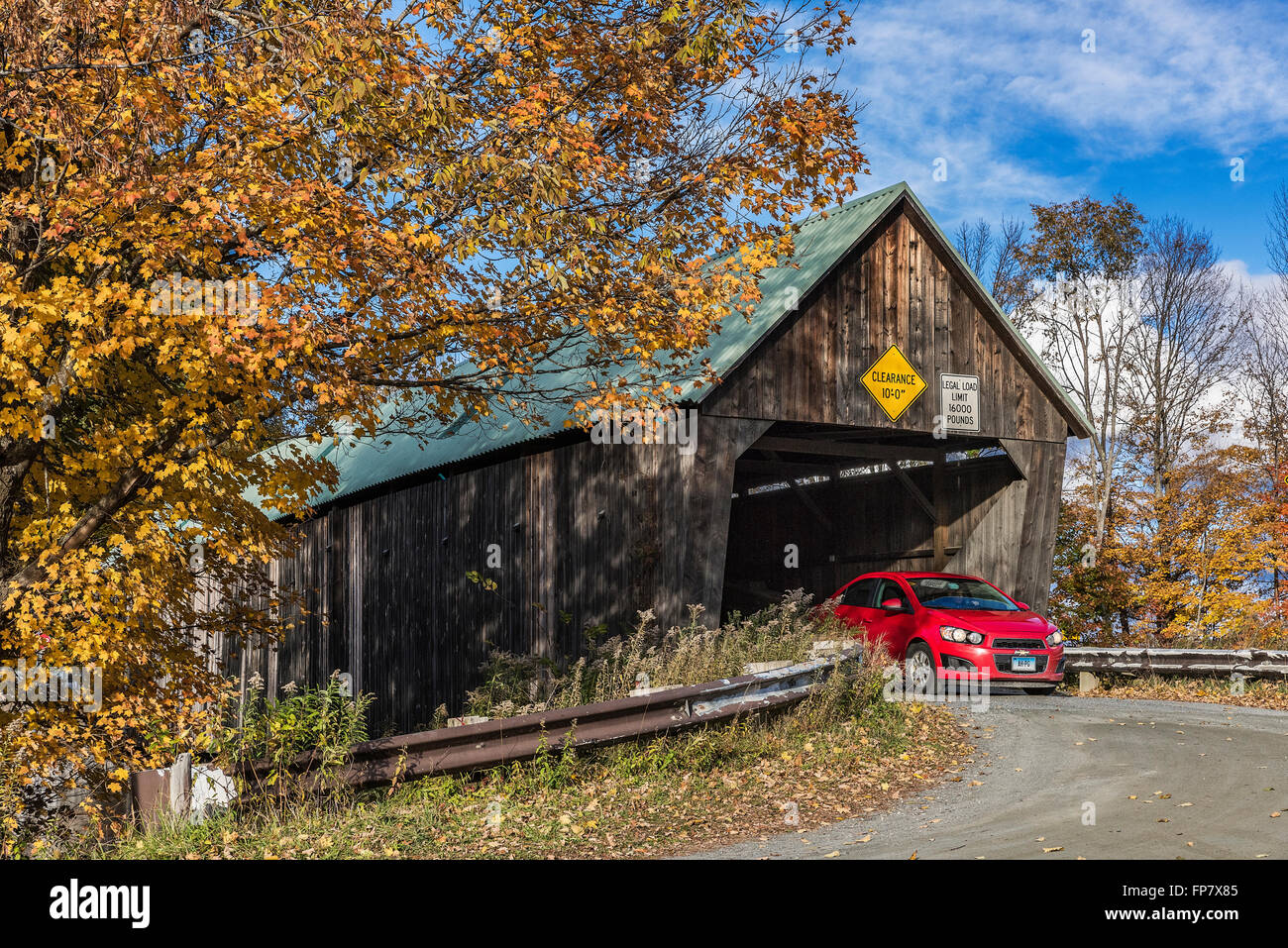 Lincoln Covered Bridge, Woodstock, Vermont, USA Stock Photo