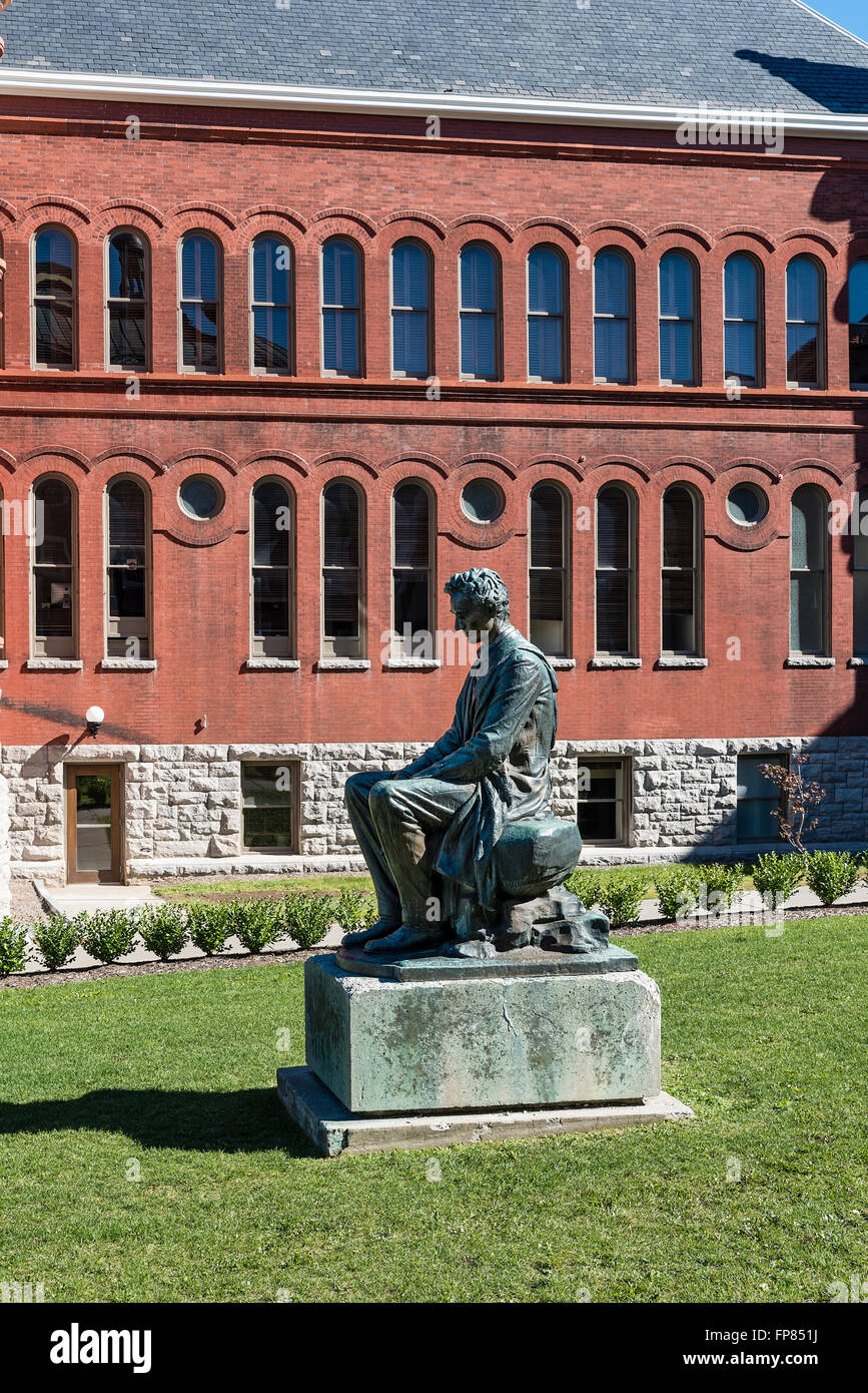 Young Lincoln sculpture on the campus of Syracuse University, Syracuse, New York, USA Stock Photo