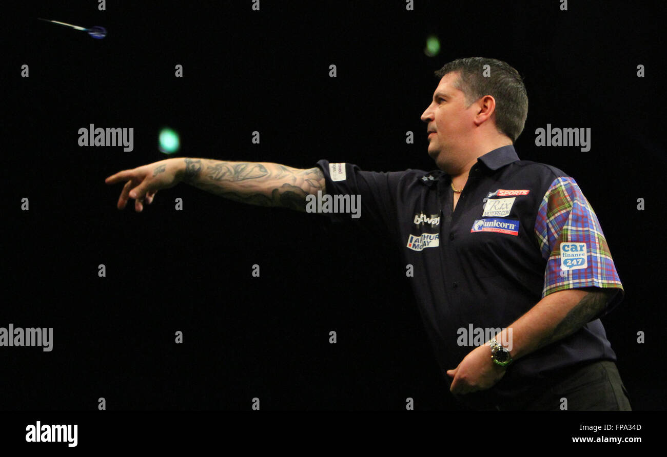 The SSE Hydro, Glasgow, Scotland. 17th Mar, 2016. Betway PDC Premier League  Darts. Night 7. Gary Anderson © Action Plus Sports/Alamy Live News Stock  Photo - Alamy