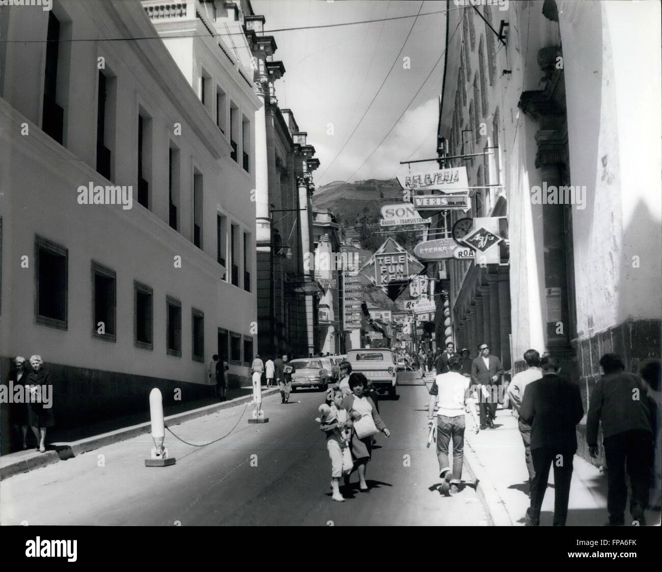1962 Ecuador Quito Chile street, a corner of Government Palace