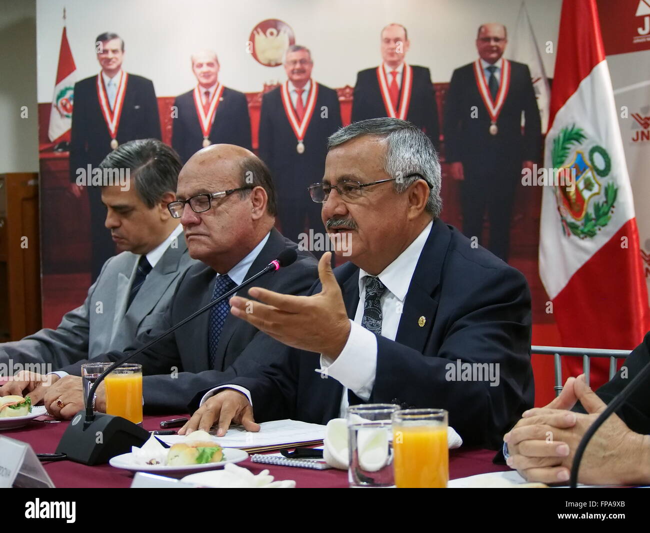 Lima, Peru. 17th March, 2016. Dr. Francisco Tavara, and full of the National Jury of Elections, gave statements to the foreign press accredited in Peru, regarding the questions that have lately made their institution. The president of JNE assured that the electoral process is being carried out normally and the taken decisions, that excluded some main candidates, have been made according to existing laws. Credit:  Carlos García Granthon/Alamy Live News Stock Photo