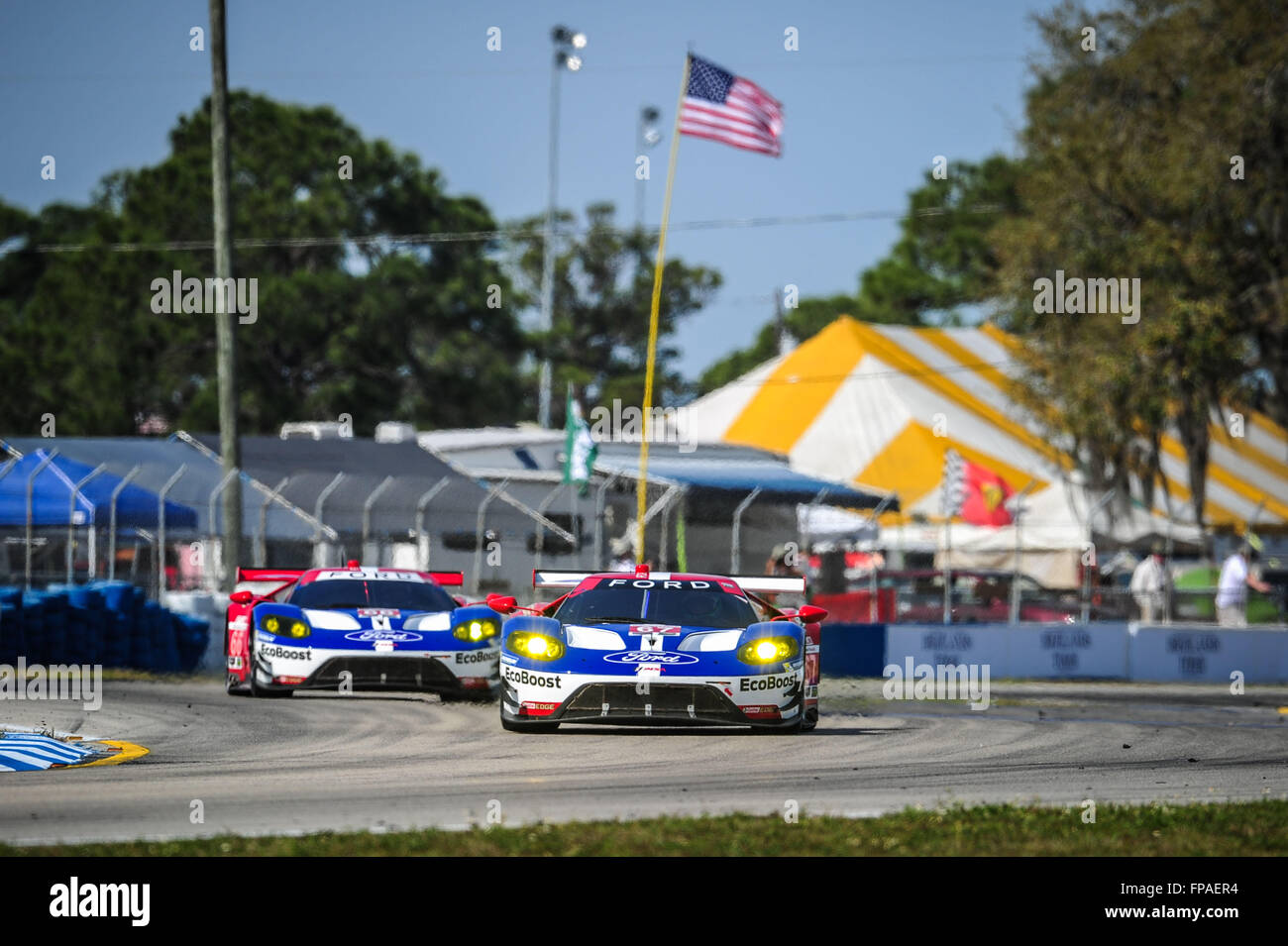 Sebring, Florida, USA. 18th Mar, 2016. Imsa WTSC 12 hours of Sebring endurance race. Friday practise and qualification day. #67 FORD CHIP GANASSI RACING (USA) FORD GT GTLM RYAN BRISCOE (AUS) SCOTT DIXON (NZL) RICHARD WESTBROOKE (GBR) Credit:  Action Plus Sports/Alamy Live News Stock Photo