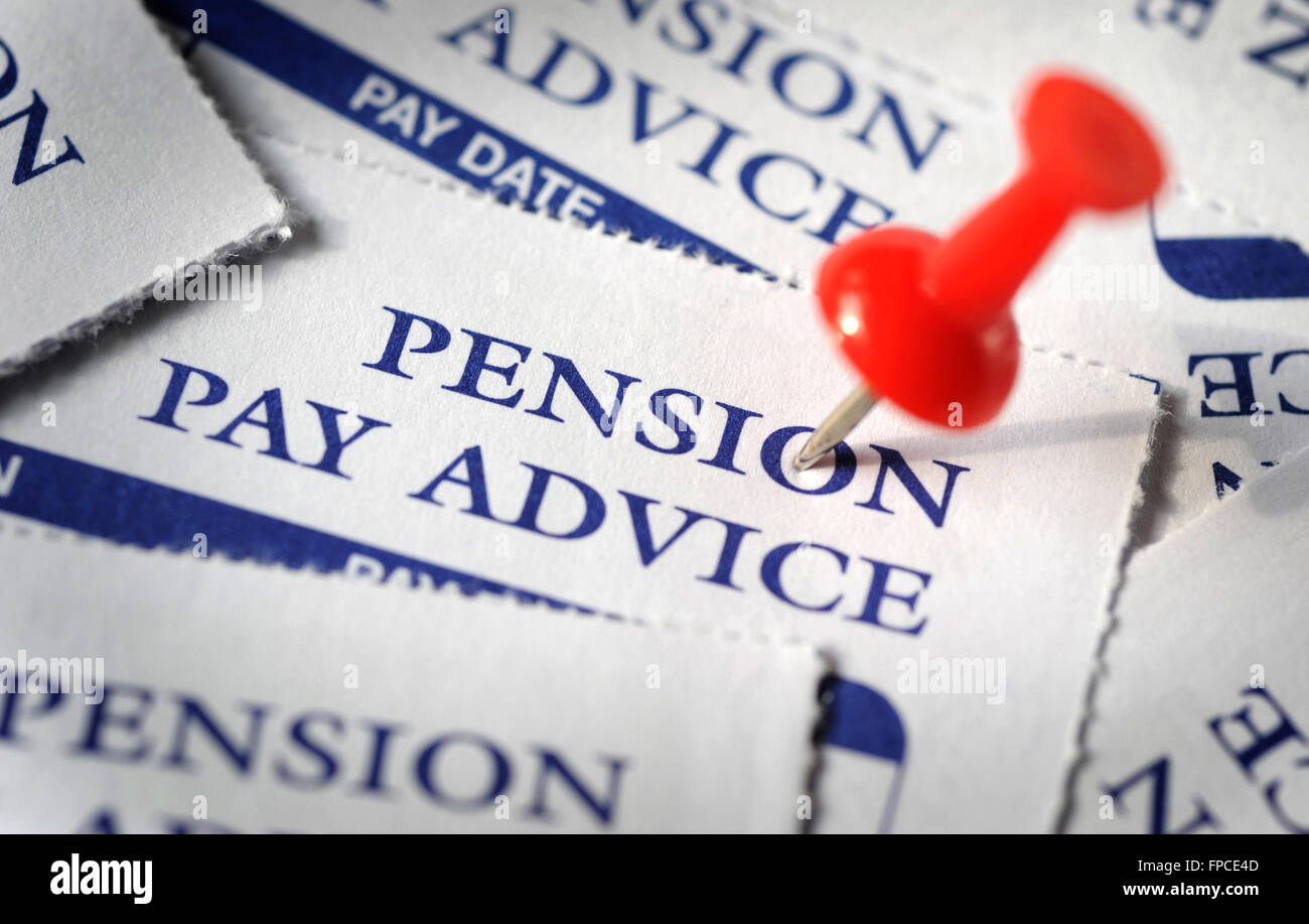 PENSION PAY ADVICE SLIPS WITH PIN RE COMPANY PENSIONS STATE INCOME OAP RETIREMENT POT WAGES PLANNING WELFARE BENEFITS MONEY UK Stock Photo