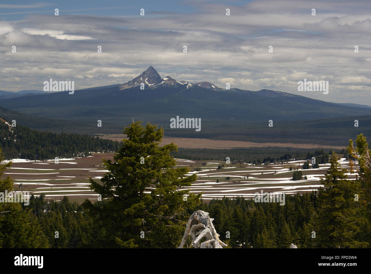 Mt thielsen hires stock photography and images Alamy