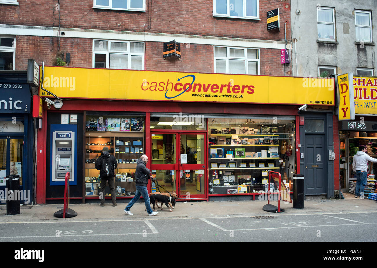 Cash converters shop hi-res stock photography and images - Alamy