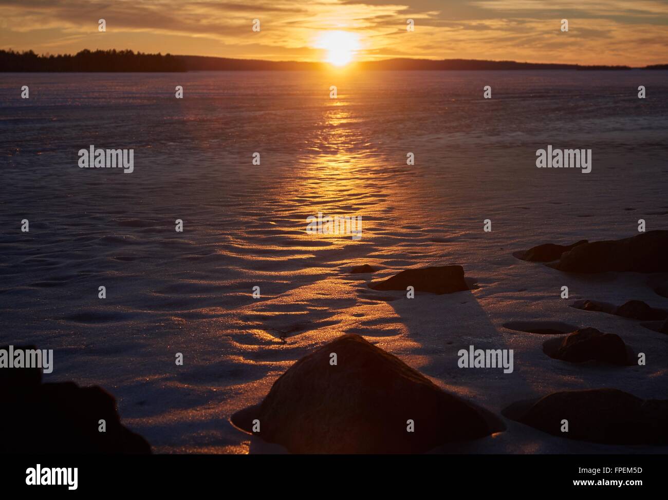 Warm and cold colors hi-res stock photography and images - Alamy