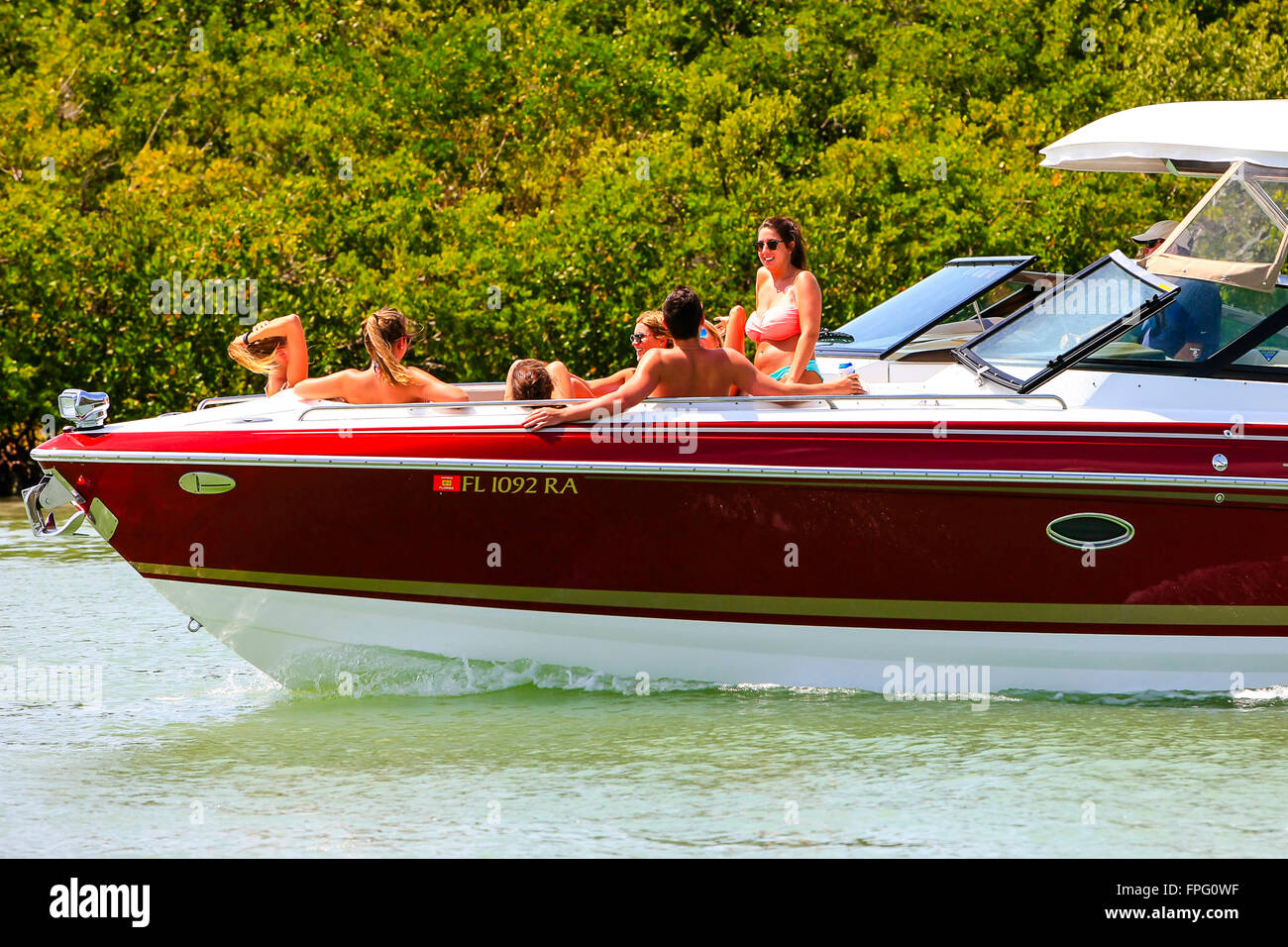 Spring break florida enjoy hires stock photography and images Alamy