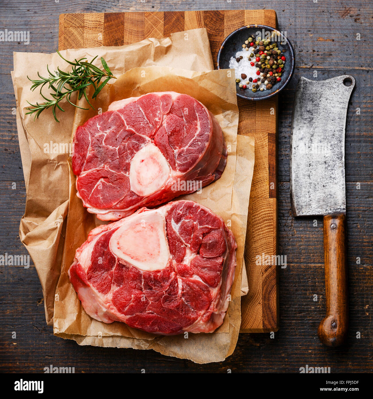 Мясо черкесск. Veal Shank. Шанк говядина. Итальянское блюдо мясо свежее. Beef Cuts Shank.