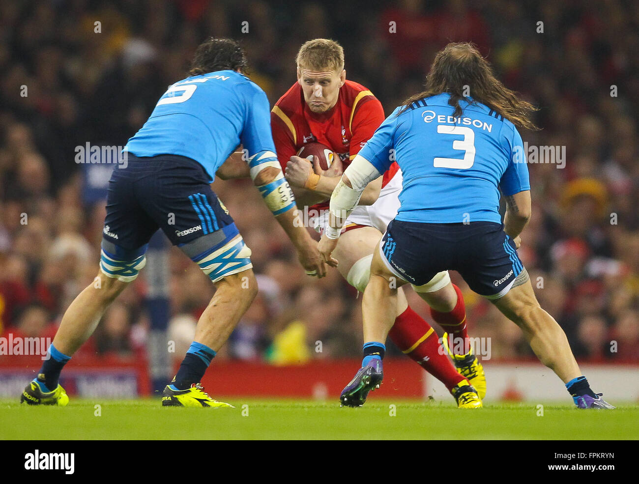 Principality Stadium, Cardiff, Wales. 19th Mar, 2016. RBS Six Nations Championships. Wales versus Italy. Wales Bradley Davies takes on Italy's Valerio Bernabo and Martin Castrogiovanni Credit:  Action Plus Sports/Alamy Live News Stock Photo