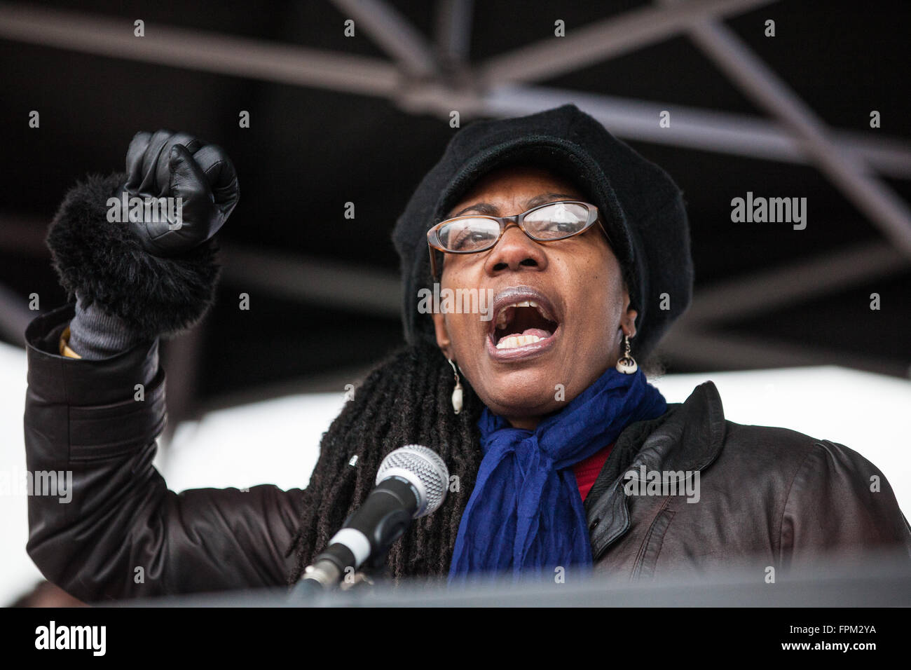 Police station trafalgar square hi-res stock photography and images - Alamy