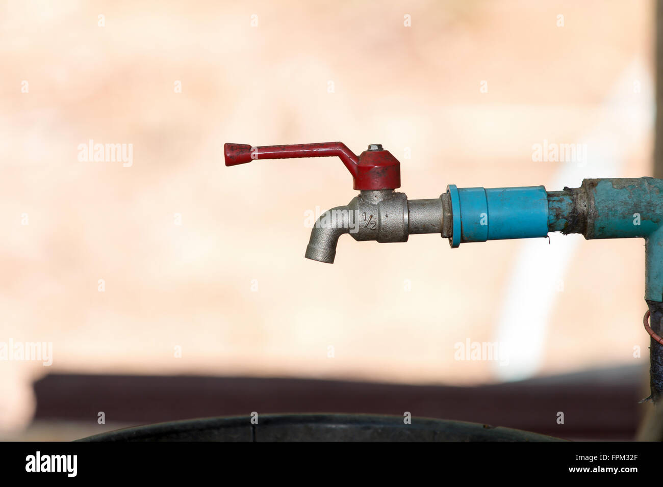 No Water If Faucet Is Turned On Stock Photo 100015735 Alamy